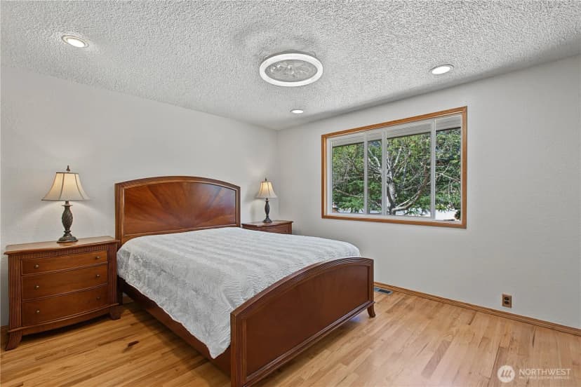Property photo for 3710 S 268th, Kent photo 18