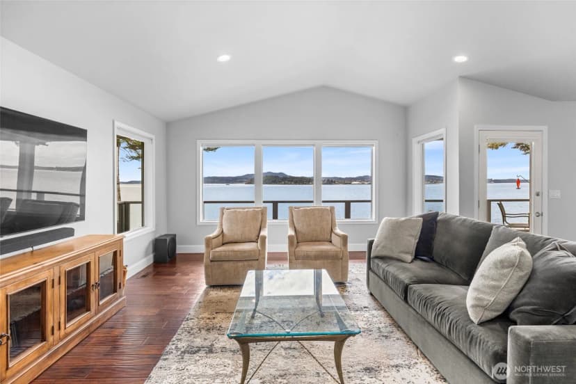 Property photo for 7034 Channel View Drive, Anacortes photo 13