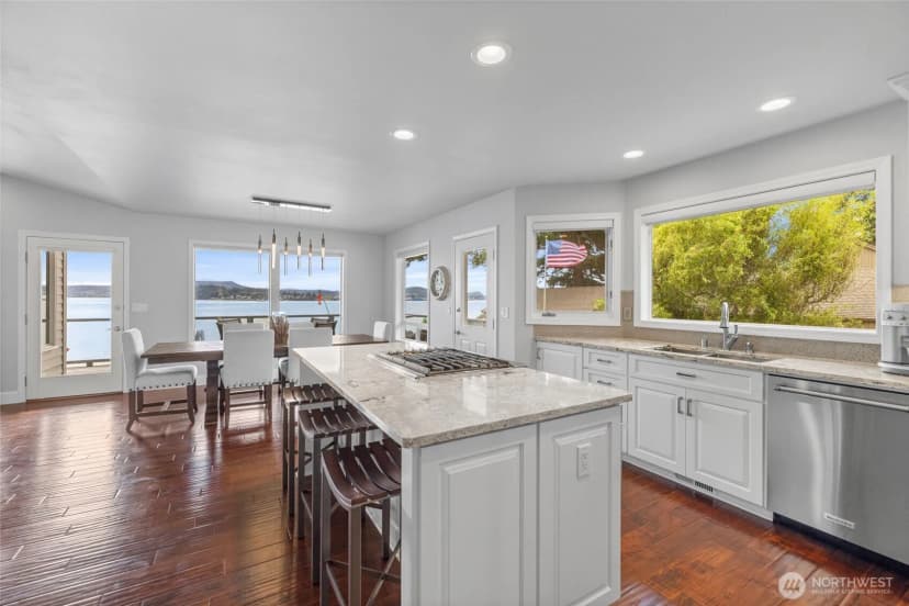 Property photo for 7034 Channel View Drive, Anacortes photo 20