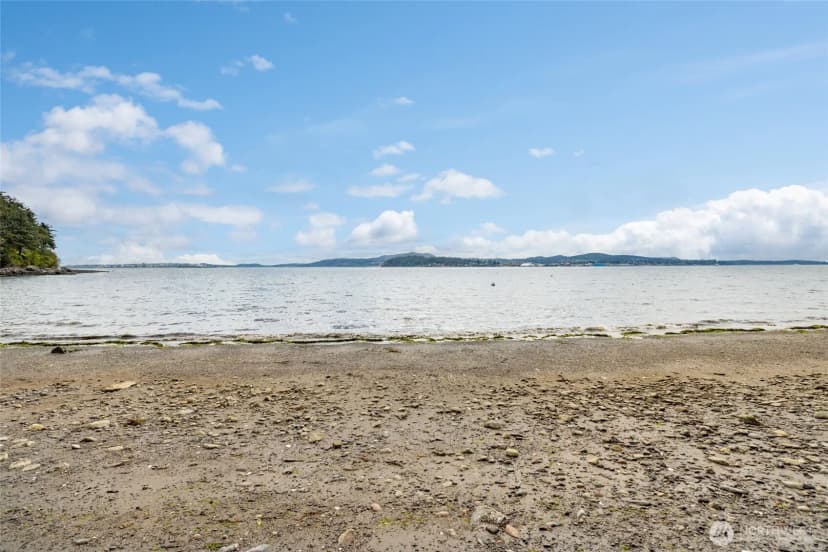 Property photo for 7034 Channel View Drive, Anacortes photo 11