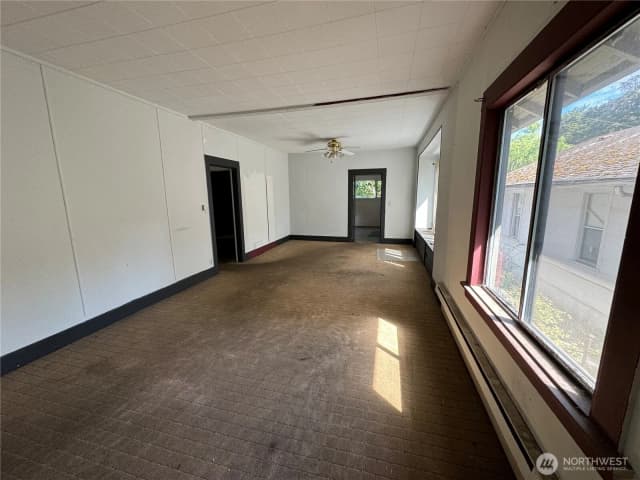 Property photo for 3428 18th Ave S, Seattle photo 3