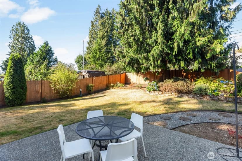 Property photo for 16025 10th Ave Ne, Shoreline photo 25