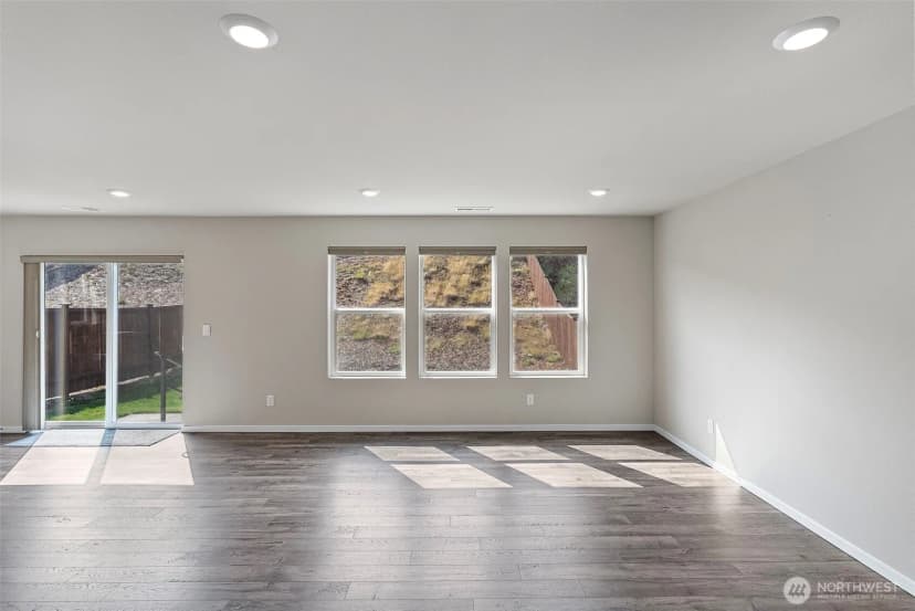 Property photo for 1454 Sw Pendleton Way, Port Orchard photo 8