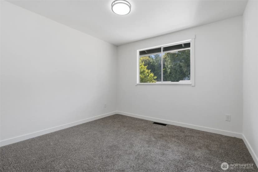 Property photo for 2715 Lodgepole Drive Se, Port Orchard photo 23