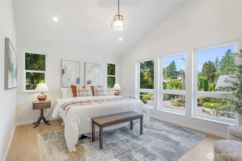 Property photo for 121 N 136th Street, Seattle photo 18