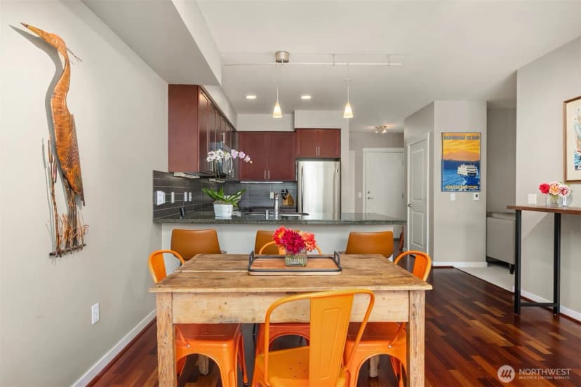 Property photo for 125 Ferncliff Avenue Ne #e242, Bainbridge Island photo 8