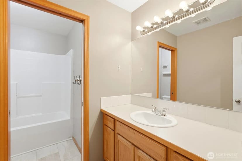 Property photo for 8206 211th Avenue Se, Snohomish photo 28