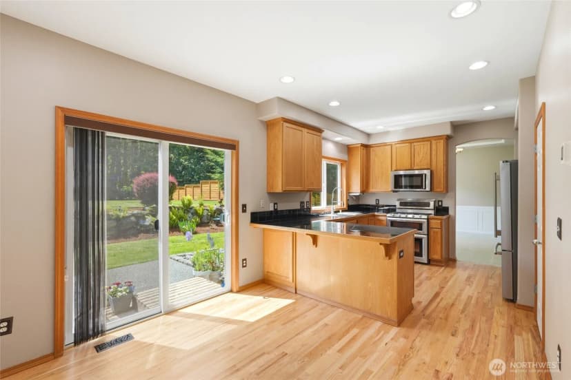 Property photo for 8206 211th Avenue Se, Snohomish photo 11