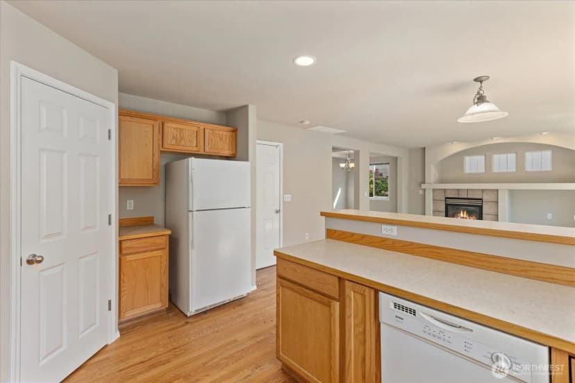 Property photo for 1218 125th Place Sw, Everett photo 13