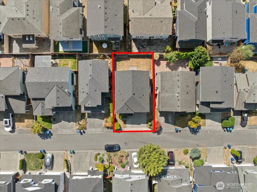 Property photo for 1218 125th Place Sw, Everett photo 32