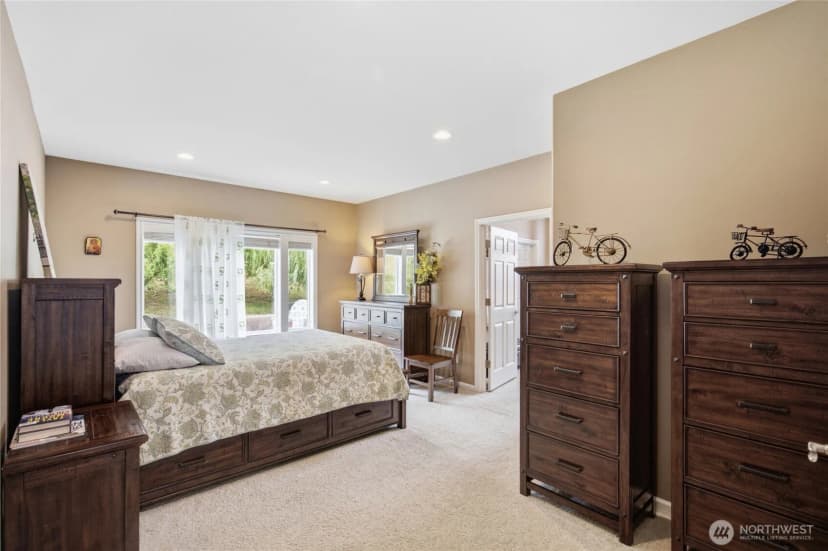 Property photo for 9245 Piperhill Drive Se, Olympia photo 10