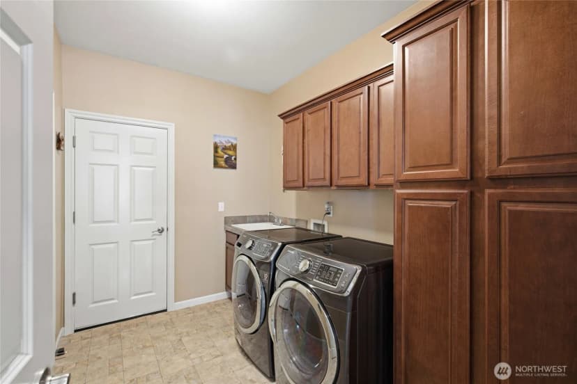 Property photo for 9245 Piperhill Drive Se, Olympia photo 34