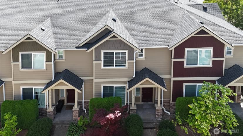 Property photo for 14023 34th Drive Se #b, Mill Creek photo 3