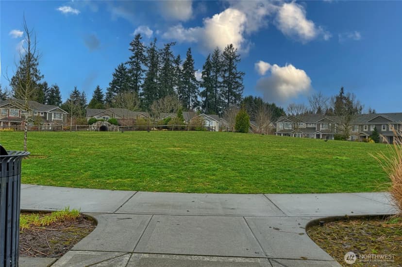 Property photo for 14023 34th Drive Se #b, Mill Creek photo 34