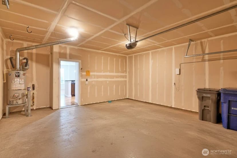 Property photo for 14023 34th Drive Se #b, Mill Creek photo 32