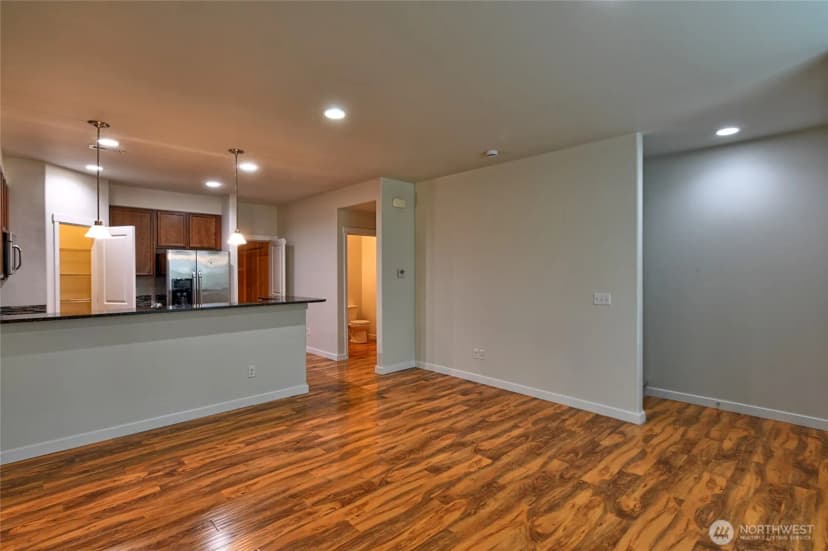 Property photo for 14023 34th Drive Se #b, Mill Creek photo 9