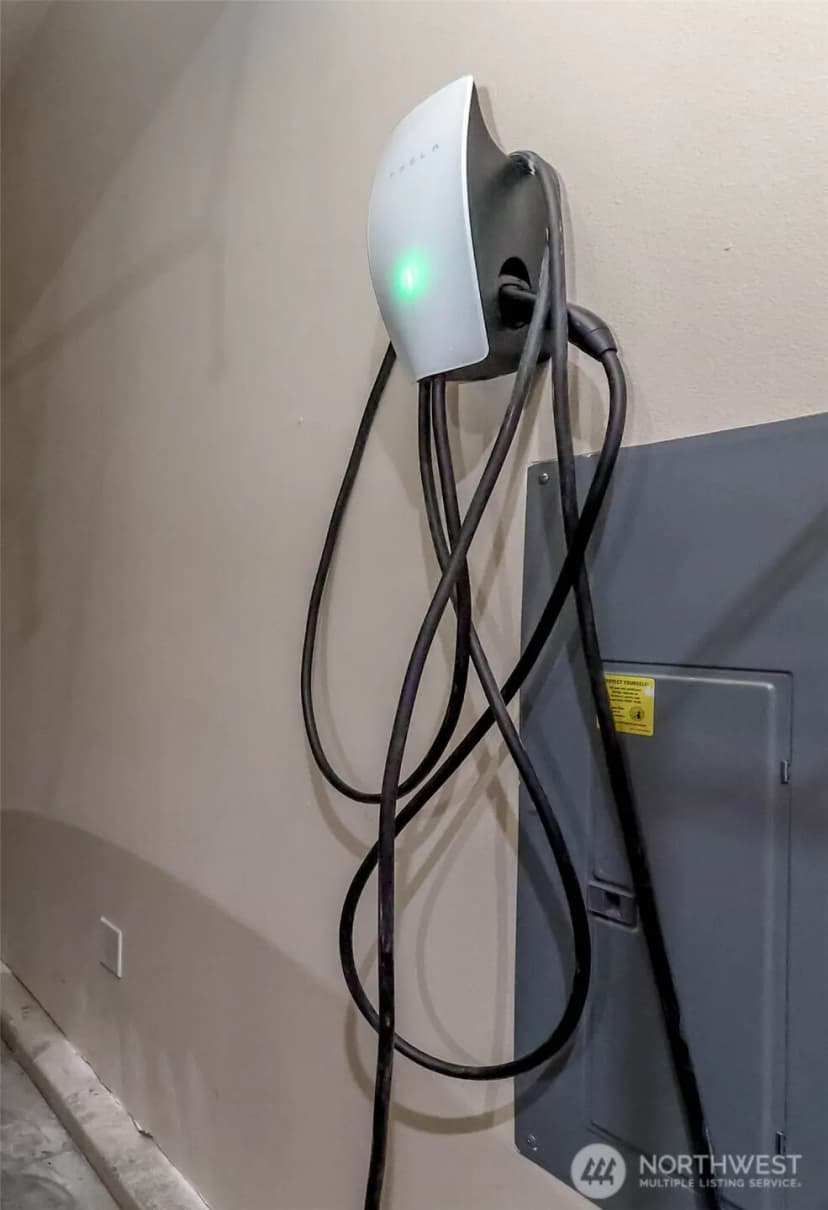 Property photo for 2828 S 357th Court, Federal Way photo 36