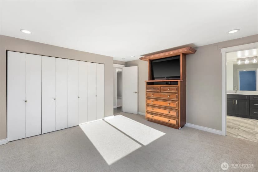Property photo for 13730 Se 23rd Lane, Bellevue photo 11