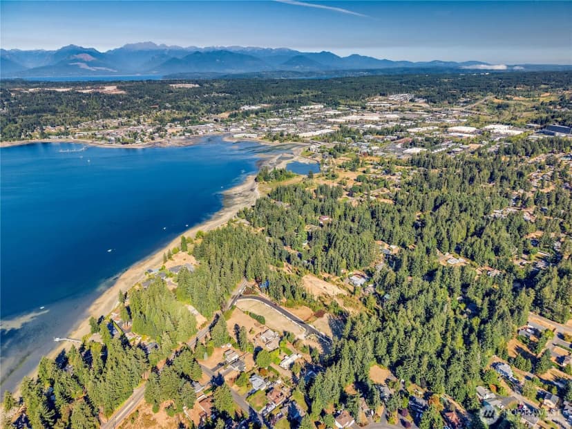 Property photo for 1 Windham Lane, Bremerton photo 11