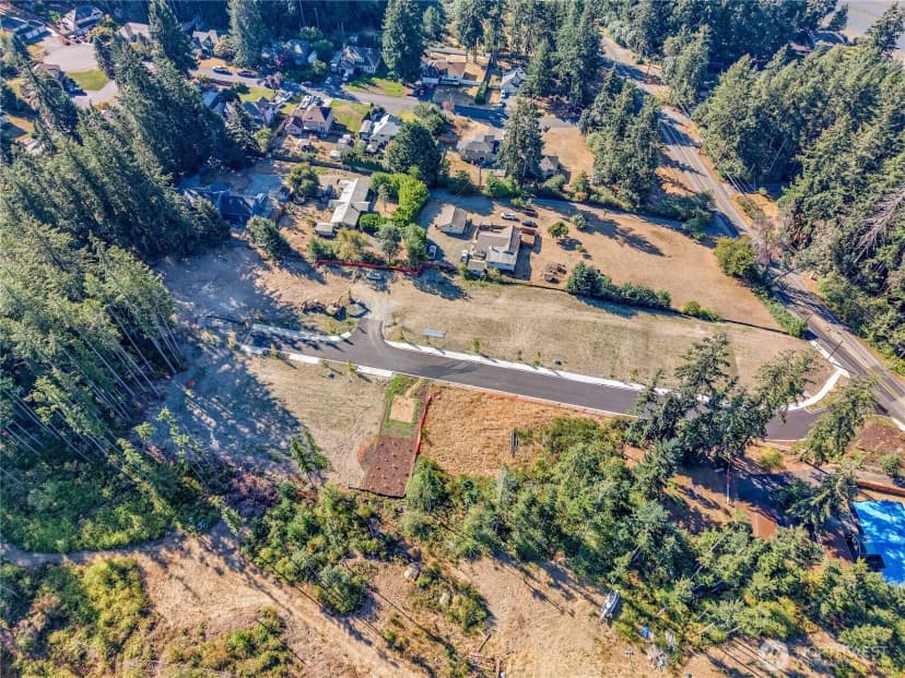 Property photo for 1 Windham Lane, Bremerton photo 8