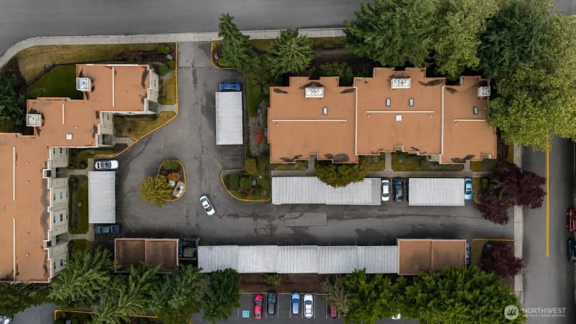Property photo for 28307 18th Avenue S #b201, Federal Way photo 25