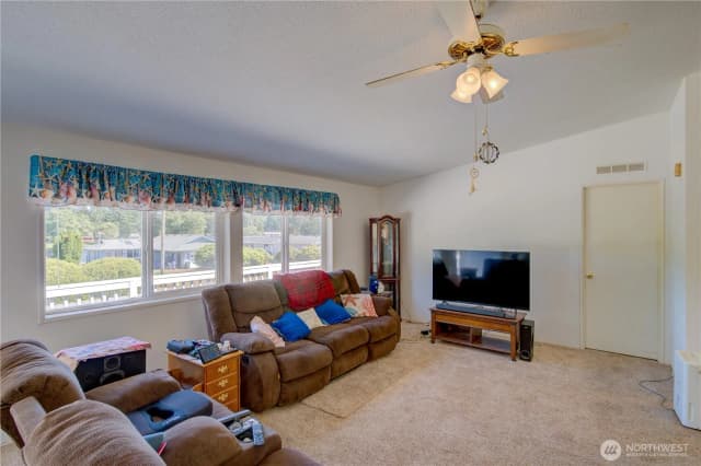 Property photo for 24307 Birch Place, Ocean Park photo 5