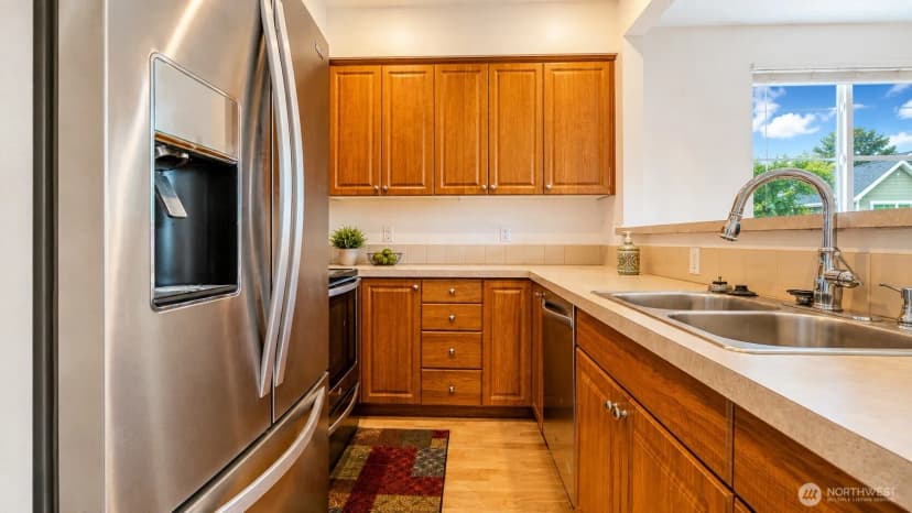 Property photo for 13000 Admiralty Way #c205, Everett photo 7