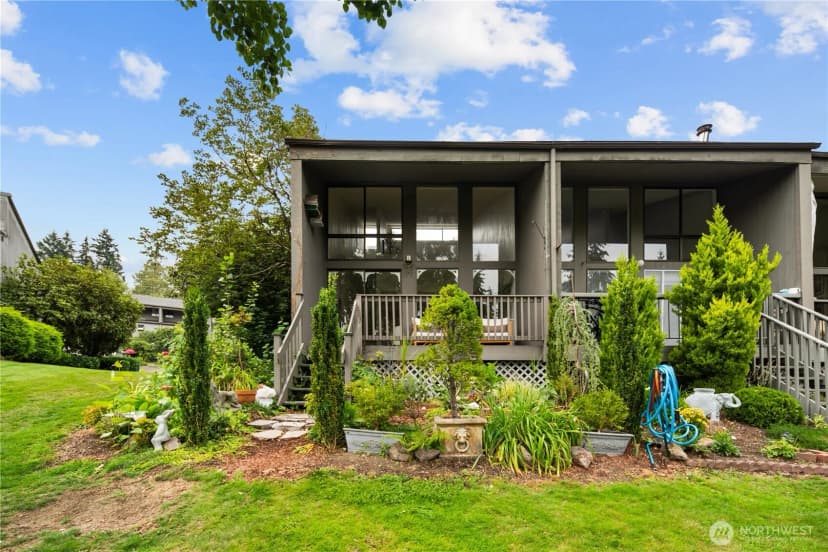 Property photo for 6788 138th Avenue Ne #623, Redmond
