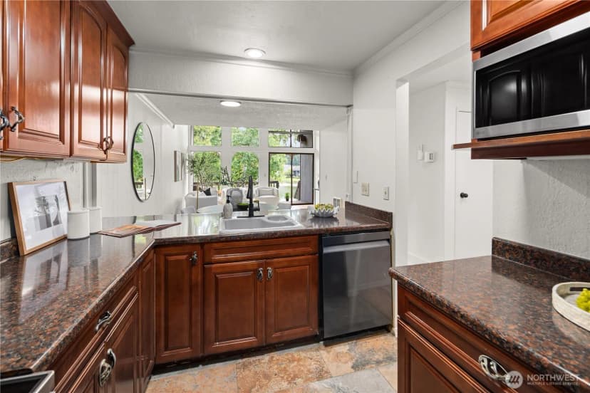 Property photo for 6788 138th Avenue Ne #623, Redmond photo 11