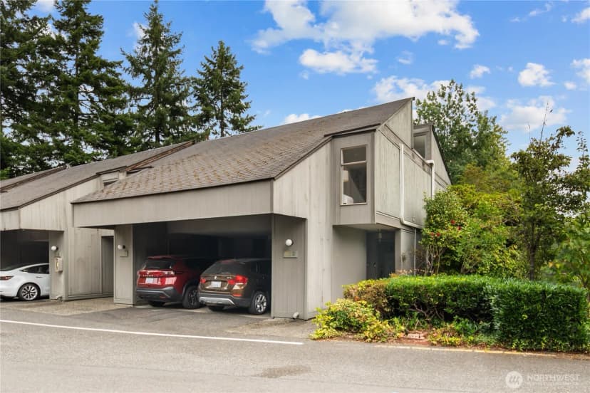 Property photo for 6788 138th Avenue Ne #623, Redmond photo 26