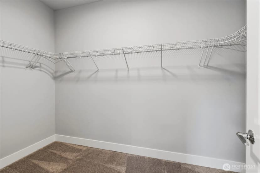 Property photo for 8215 Ne 126th Drive, Kirkland photo 18