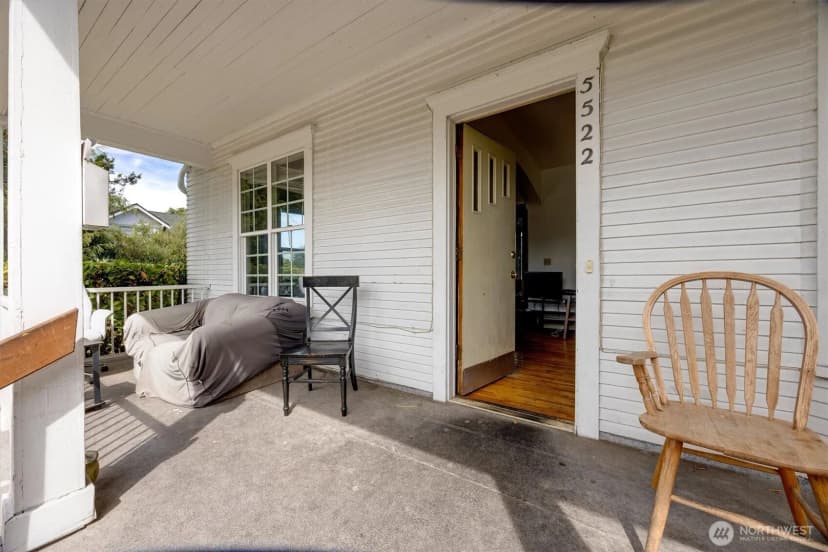Property photo for 5522 12th Avenue Ne, Seattle photo 5
