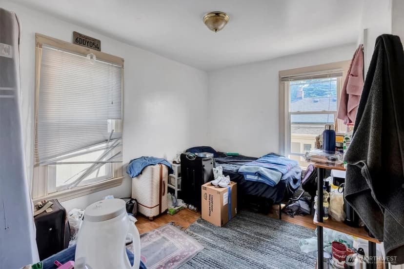 Property photo for 5522 12th Avenue Ne, Seattle photo 17