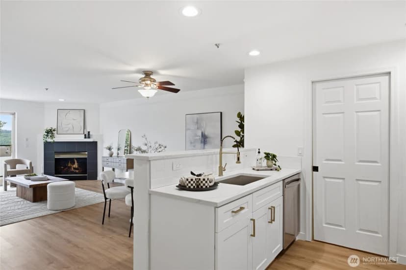 Property photo for 15315 Sunwood Boulevard #a202, Tukwila photo 11
