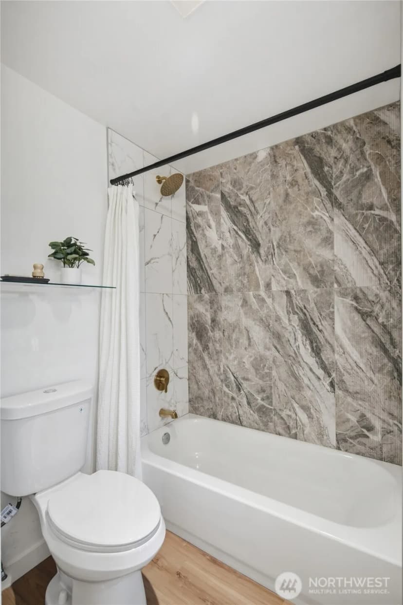 Property photo for 15315 Sunwood Boulevard #a202, Tukwila photo 16