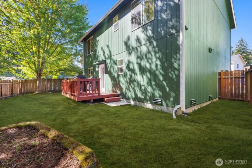 Property photo for 6260 Alexis Drive Ne, Bremerton photo 23