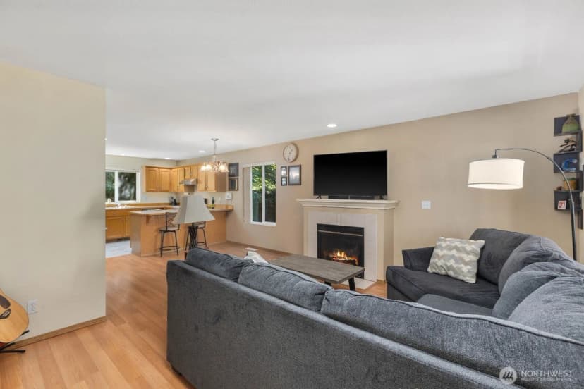 Property photo for 6260 Alexis Drive Ne, Bremerton photo 4