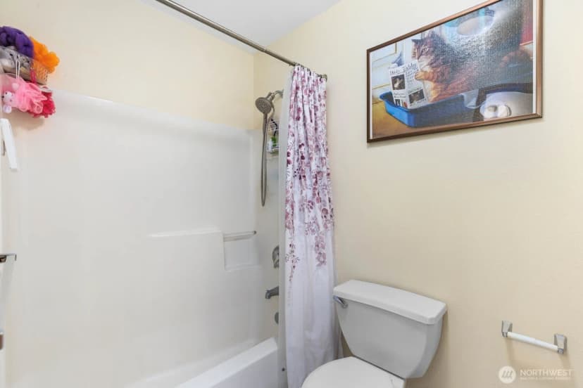 Property photo for 6260 Alexis Drive Ne, Bremerton photo 13