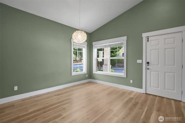 Property photo for 6527 Francis Avenue Se, Auburn photo 4