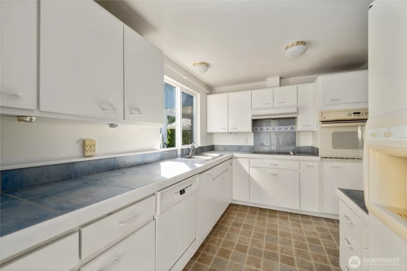 Property photo for 5506 Sehome Court, Blaine photo 9