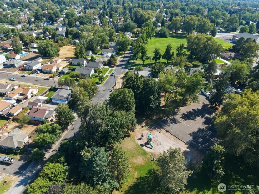 Property photo for 404 N Division Street, Walla Walla photo 35