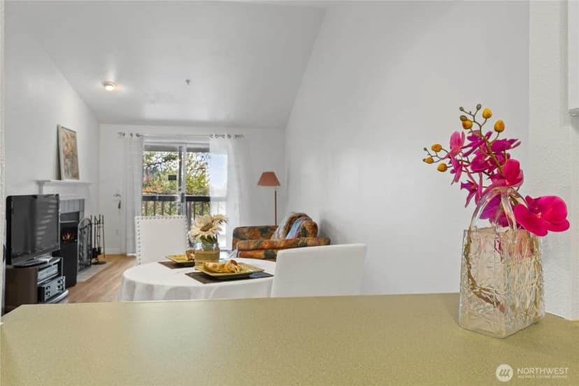 Property photo for 23339 Cedar Way #a302, Mountlake Terrace photo 24