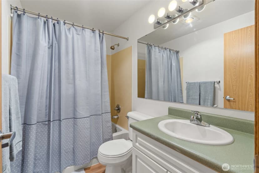 Property photo for 23339 Cedar Way #a302, Mountlake Terrace photo 17