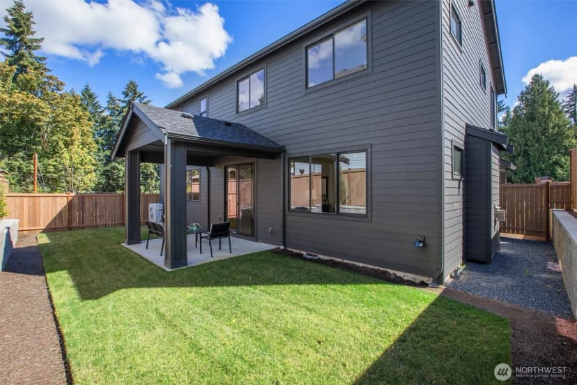Property photo for 5 213th Place Sw, Bothell photo 34