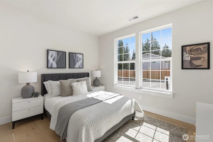 Property photo for 5 213th Place Sw, Bothell photo 18