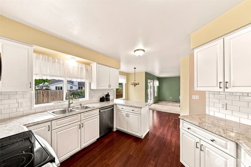 Property photo for 3060 Link Avenue, Enumclaw photo 9