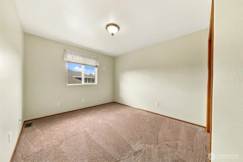 Property photo for 3060 Link Avenue, Enumclaw photo 17