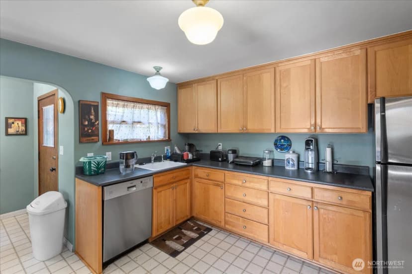 Property photo for 3020 Nw 60th Street, Seattle photo 5