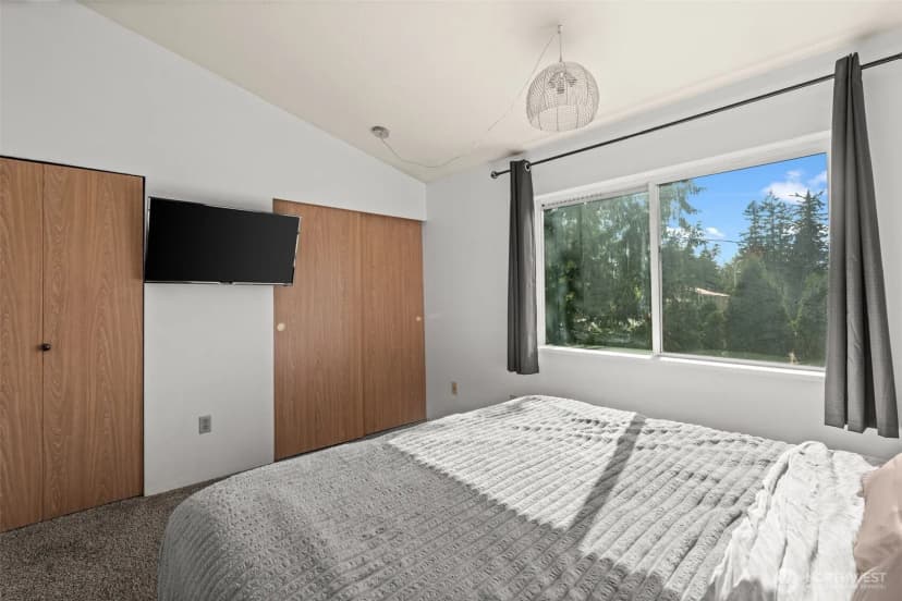 Property photo for 2100 S 336th Street #p4, Federal Way photo 17