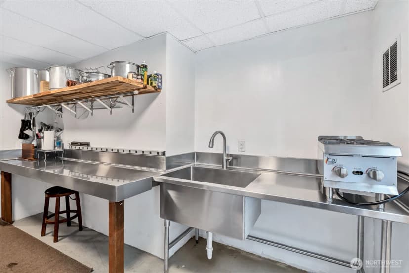 Property photo for 1663 E State Route 4, Cathlamet photo 32